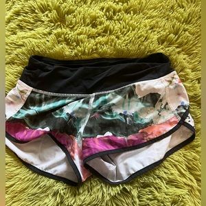Tye dye lululemon shorts